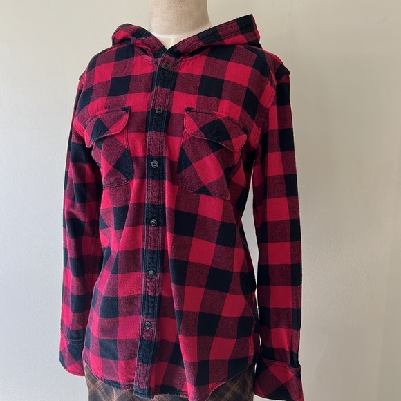 TNA Tops - TNA Red Plaid with hood boyfriend fit size small